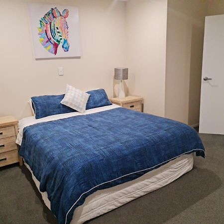 Peace And Tranquility Awaits - One Tree Point Appartement Ruakaka Buitenkant foto